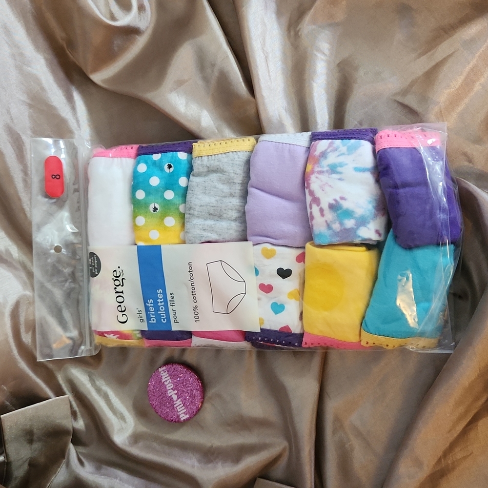 Free w/ purchase NWT 12 pair girls briefs - 2 missing from package George